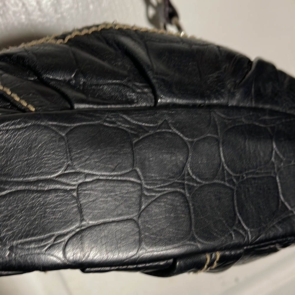 Tignanello leather purse shoulder crossbody bag 12 wide 9” tall - Picture 11 of 11